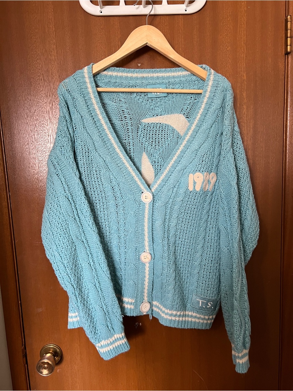 Taylor Swift 1989 Cardigan